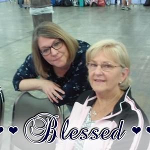 Meet your Posher, Sara